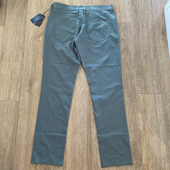 NWT Travis Mathew Open to Close Pant - Picture 3 of 3